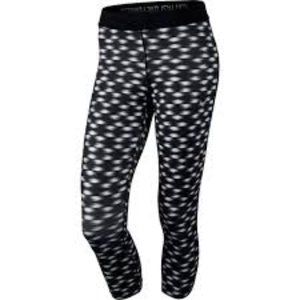 Nike Dri-Fit Run Fast Live Fearless Leggin…